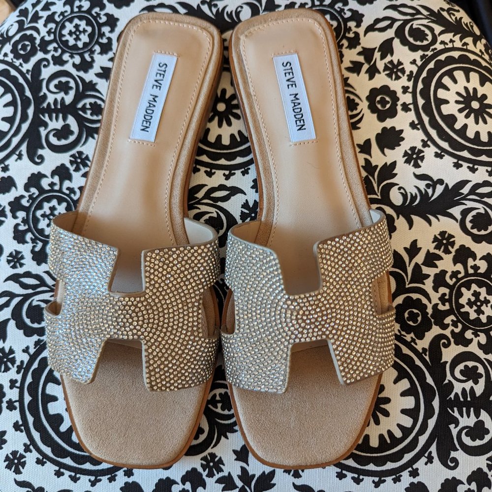 NWB Steve Madden Hawthorne Rhinestone Sandals